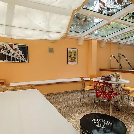 Pavese Halldis Apartment Apartment